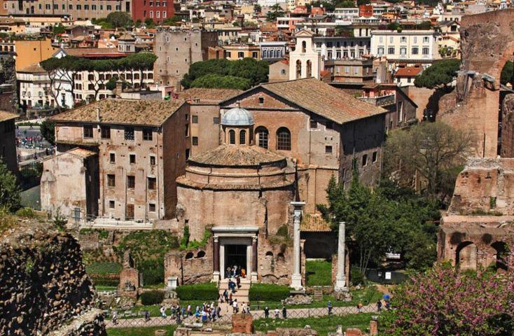 Colosseum Few Step Cozy House Rom