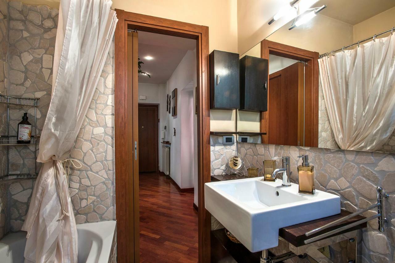 Apartment Colosseum Few Step Cozy House Rom